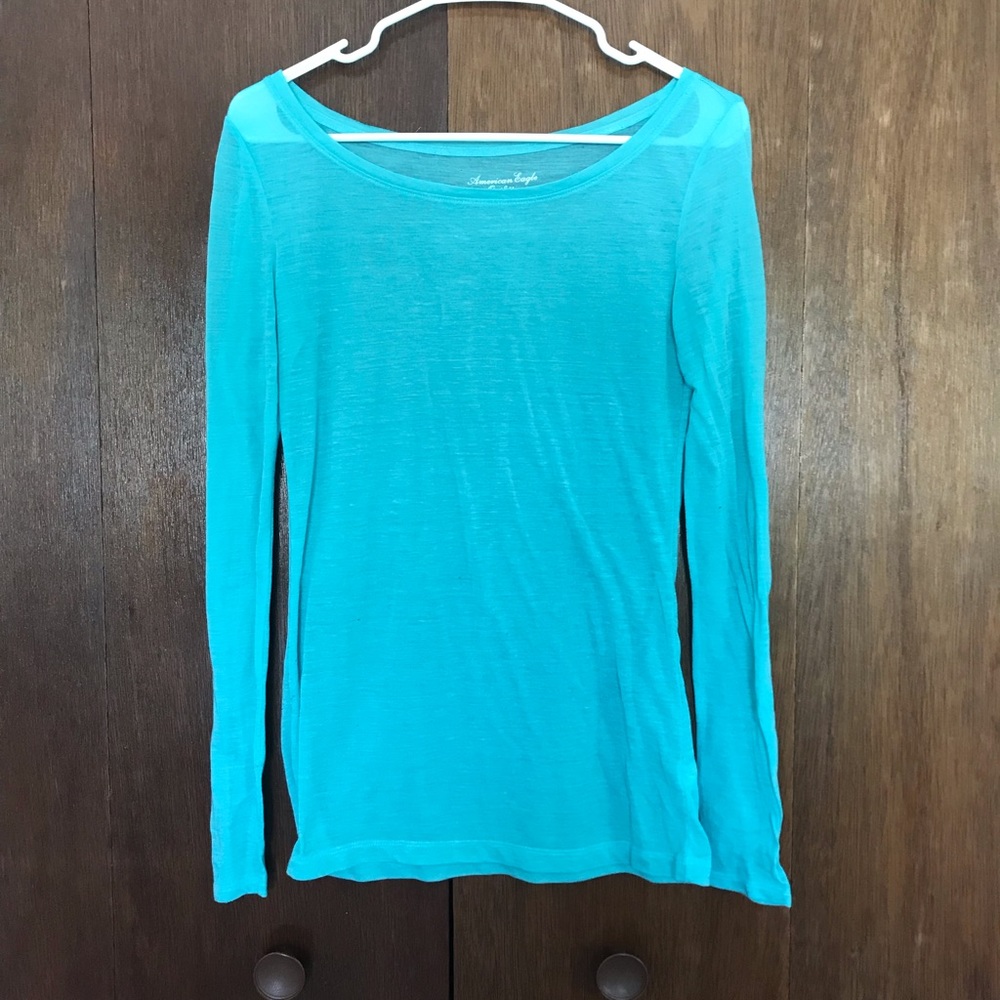 Blue long sleeve American Eagle shirt